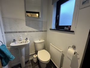 CLOAKROOM- click for photo gallery